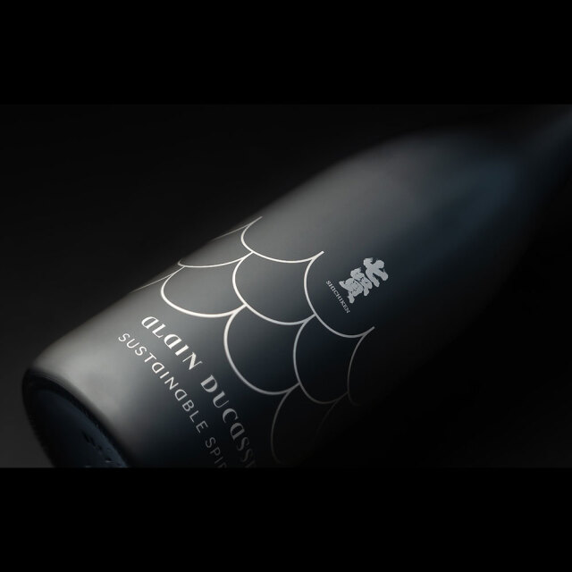 【七賢】アラン・デュカス　サステナブル・スピリッツ　720ml