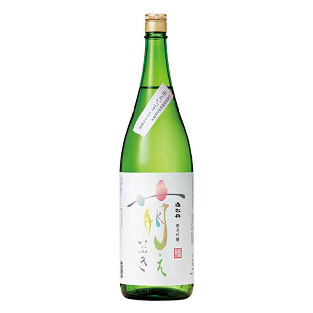 白牡丹（はくぼたん） 純米吟醸　萌えいぶき　1800ml