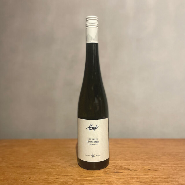 ヘーグル　ブリュックリースリング　フェーダーシュピール　750ml