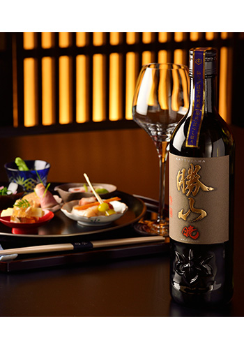 勝山(かつやま)　純米大吟醸　暁(あかつき)　720ml