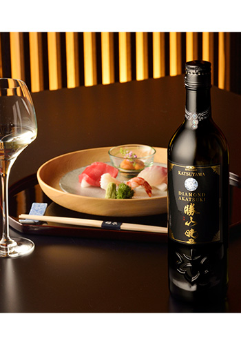 勝山(かつやま)　純米大吟醸　ダイヤモンド暁(あかつき)　720ml