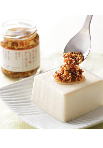 サクサクしょうゆアーモンド　90g