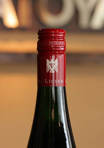 シュロス・リーザー　リースリング　Q.b.A　トロッケン(Schloss Lieser Riesling Q.b.A Trocken)