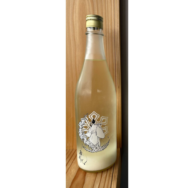 雅楽代（うたしろ） ～風花～　720ml　佐渡　天領盃酒造