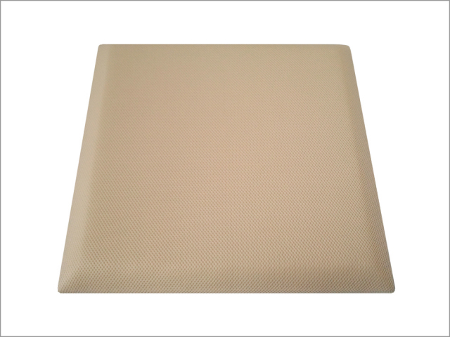オトピタ01(4枚セット) 高級音調吸音材 [厚43mm×455mm×455mm オトピタ01(4枚セット) 高級音調吸音材 [厚43mm×455mm×455mm