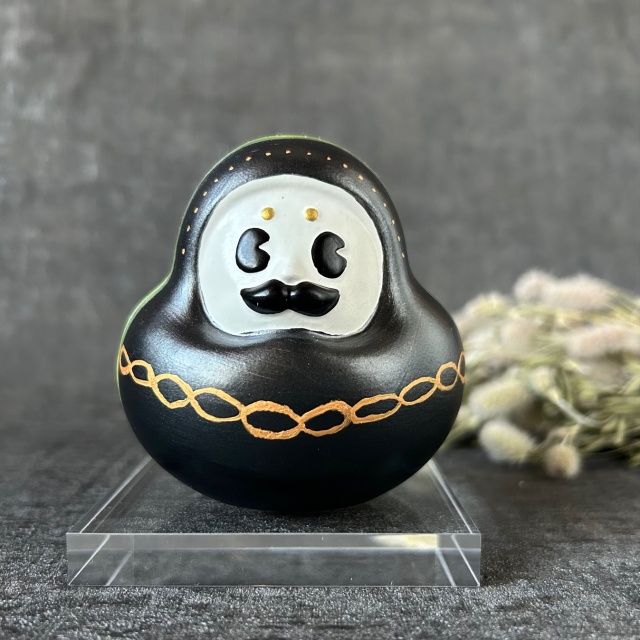 柏葉絵 金蒔絵 菓子器 美濃屋 茶道具 木製 黒塗 四足 漆器　b406 木製漆器 黒塗東海道五十三次図替蒔絵四方盆五客 – 麒麟美術