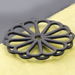 南部鉄釜敷・輪菊（大）