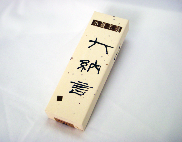 極上本煉（中） 大納言 一本詰【八頭司伝吉本舗】小城羊羹 330g×1本