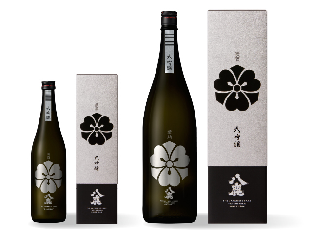 純銀　銀杯　157g 木箱入り　NKK退職記念品 金賞受賞蔵の大吟醸酒。キレの八鹿【八鹿大吟醸(銀）】