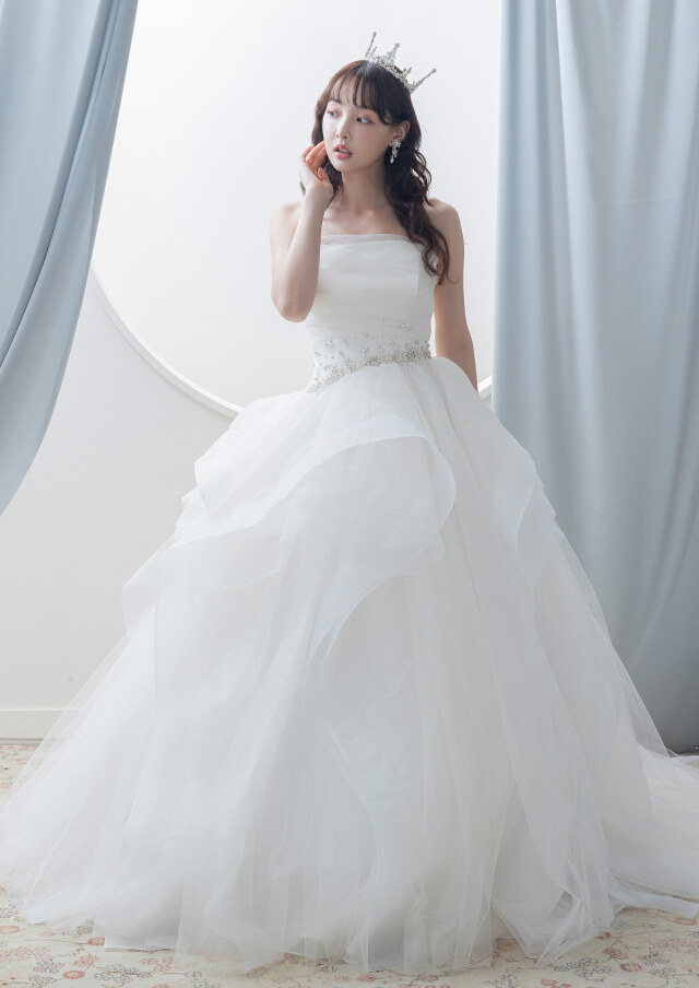 Aライン／プリンセスライン Tunoah Wedding （チュ