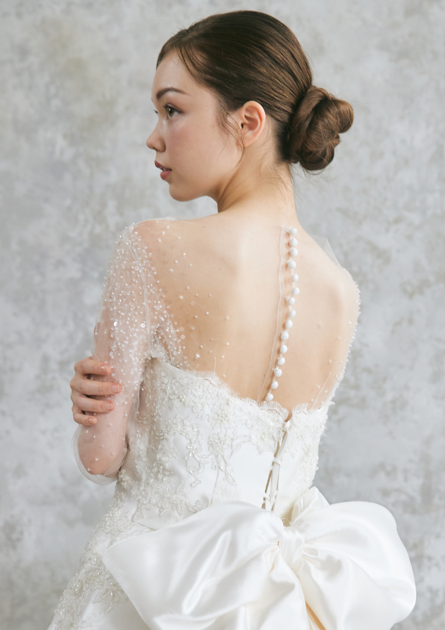 ★期間限定価格★ワタベウエディング　インナーブラウス【美品】 着痩せ効果抜群】花嫁の声から生まれたインナーブラウスレンタル