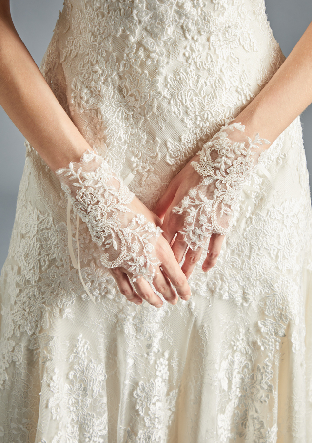 204NOA0017　オフホワイト