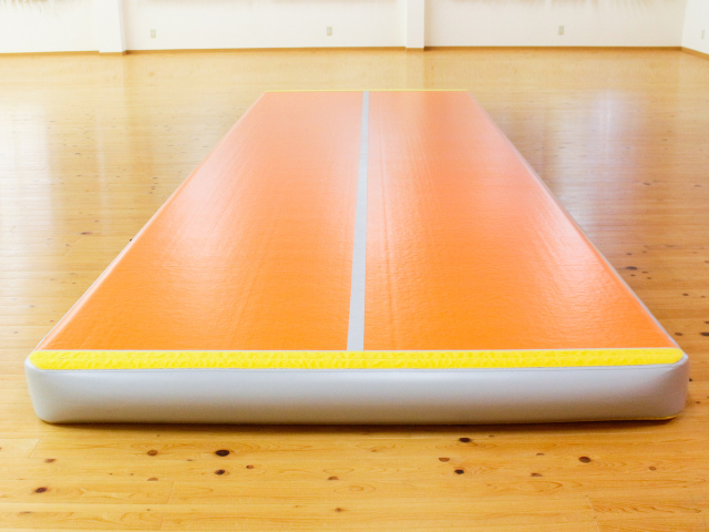 ロングエアーマット正面 画像