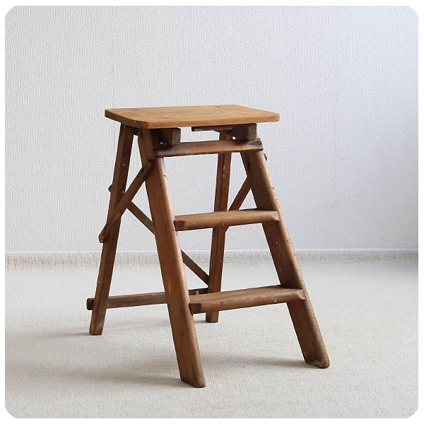 イギリス アンティーク オールドパイン ステップラダー 脚立 飾り台 インテリア 家具 店舗什器 K-329