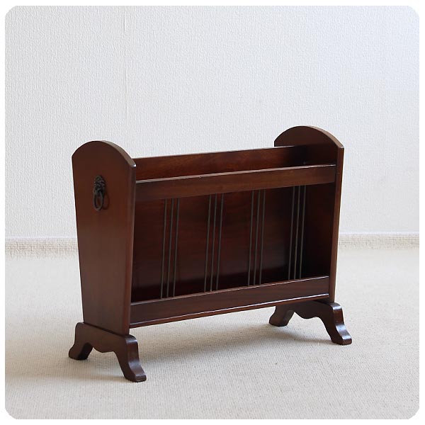 イギリス アンティーク調 テーブル付きマガジンラック ライオンハンドル インテリア 家具 店舗什器 K-396