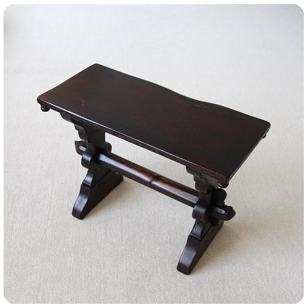 イギリス アンティーク調 オーク材サイドテーブル 飾り台 無垢木 インテリア 家具 店舗什器 K-705