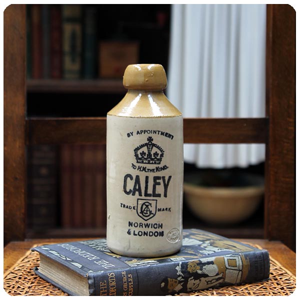 イギリス アンティーク ビアボトル 陶器 ビールボトル 花瓶 一輪挿し ディスプレイ オブジェ K-725