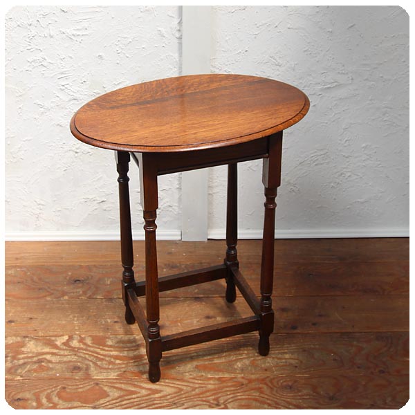 イギリス アンティーク オケージョナルテーブル オーク材 飾り台 オーバル 家具 古木 K-730