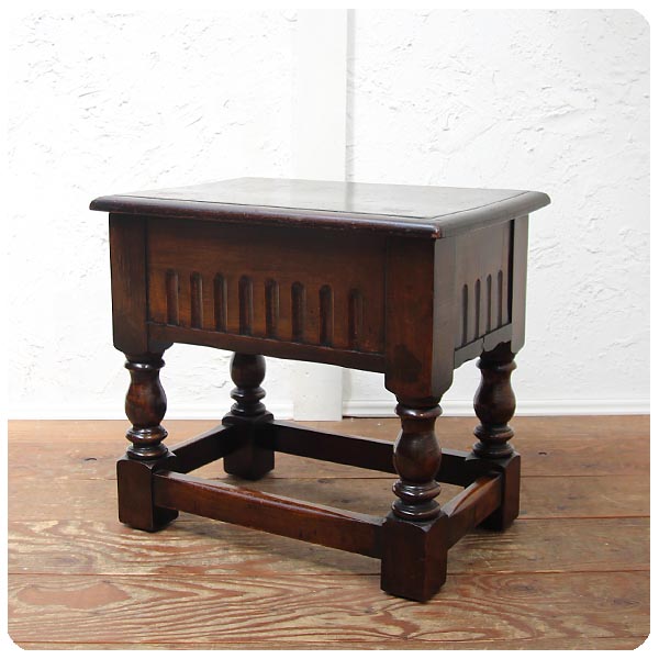 イギリス アンティーク オーク材 サイドテーブル スツール インテリア 店舗什器 ディスプレイ ボックス 家具 K-787