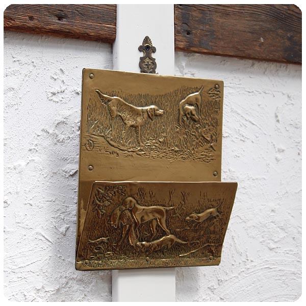 イギリス アンティーク 壁掛けレターラック 真鍮 ブラス インテリア 店舗什器 ディスプレイ ビンテージ 雑貨 K-798