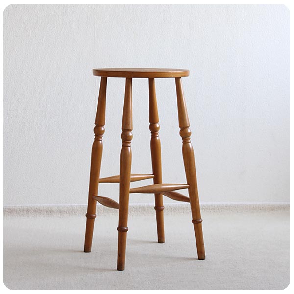 イギリス アンティーク調 ハイスツール 木製椅子 飾り台 インテリア 店舗什器 ディスプレイ ビンテージ 家具 K-894