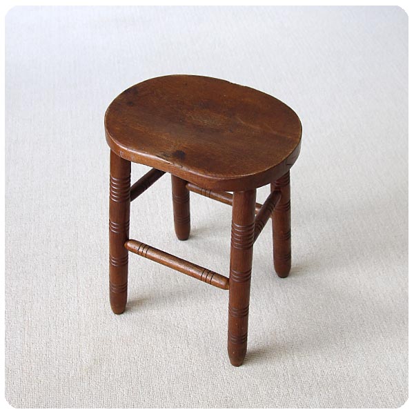 イギリス アンティーク調 ウッドスツール 木製椅子 無垢材 インテリア 店舗什器 ディスプレイ ビンテージ 家具 K-925
