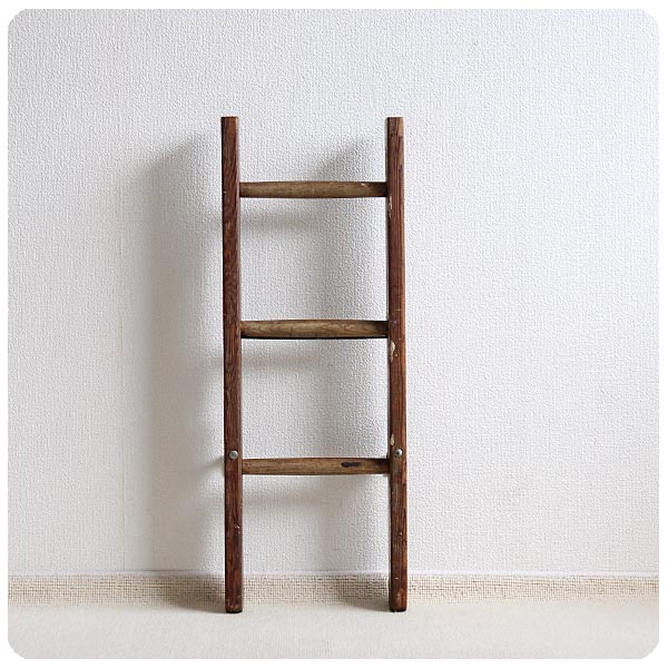 イギリス アンティーク ラダー はしご 古木 パイン材 インテリア ディスプレイラック 店舗什器「タオル掛けにも」K-979