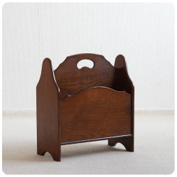 イギリス アンティーク調 マガジンラック 木製 インテリア 収納家具 店舗什器 「持ち手付き」K-097