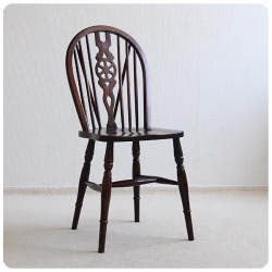 イギリス アンティーク調 JAYCEE ホイールバックチェア 木製椅子 インテリア 家具 店舗什器 K-395