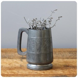 イギリス アンティーク Unity pewter ピュータータンカード マグ フラワーベース 花器 店舗什器 K-429