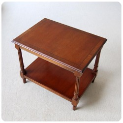 イギリス アンティーク調 コーヒーテーブル ローテーブル 飾り台 インテリア 家具 店舗什器 K-620