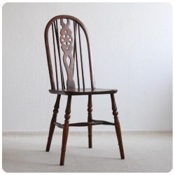 イギリス アンティーク調 Old Charm ホイールバックチェア 椅子 インテリア 店舗什器 ディスプレイ ビンテージ 家具 K-943