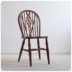イギリス アンティーク調 ホイールバックチェア 木製椅子 車輪 インテリア 家具 店舗什器「ウィンザーチェア」K-967