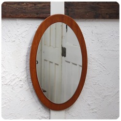 イギリス ヴィンテージ ウォールミラー チーク オーバル型 ミッドセンチュリー 壁掛け鏡 インテリア「北欧スタイル」K-972