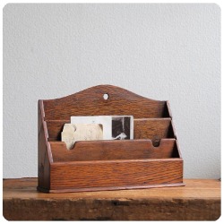 イギリス アンティーク レターラック/ホルダー/スタンド/シンプル/木味/インテリア雑貨【手紙やポストカードの収納に】M-929