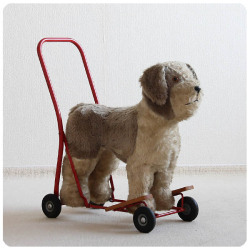 アイルランド アンティーク ドッグカート トイ 手押し車 プッシュカート「Pedigree Soft Toys」P-048
