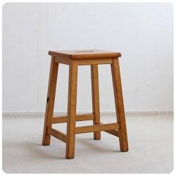 スコットランド ヴィンテージスタイル スクール スツール 木製 イギリス 学校椅子 家具「eme furniture」P-395