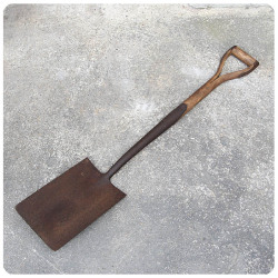 イギリス アンティーク ガーデンスコップ 英国 ブロカント ガーデニング ツール 農具 P-582