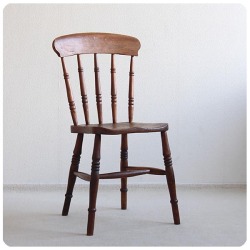 イギリス アンティーク キッチンチェア 古木 椅子 無垢材 インテリア カントリー 家具 店舗什器「一枚板座面」Q-012