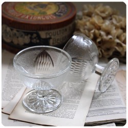 イギリス ヴィンテージ アイスクリームグラスペア ガラス ボウル インテリア 雑貨 店舗什器「デザートカップ」Q-017