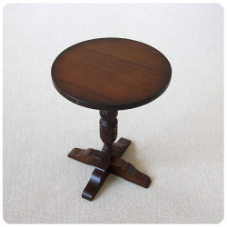 イギリス アンティーク調  スモールテーブル バルボスレッグ 木製 インテリア 家具 店舗什器「花台などにも」Q-033