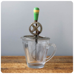 イギリス アンティーク P&S Ltdガラス製ピッチャー＆ミキサー インテリア 雑貨 店舗什器「手動式ミキサー」Q-122