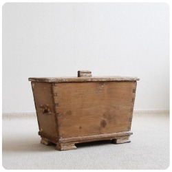 イギリス アンティーク 蓋付きストレージボックス/オールドパイン/木箱/シャビーシック/古木/収納BOX【雰囲気パーフェクト】S-118