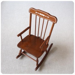 イギリス ビンテージ チャイルドロッキングチェア/スティックバック/木製/店舗什器/ディスプレイ【かわいい子供椅子】S-377
