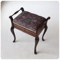 イギリス アンティーク ピアノスツール/木製椅子/家具/収納ボックス/楽譜入れ/店舗什器/ディスプレイ【おしゃれスツール】T-654
