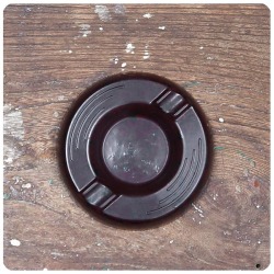 イギリス アンティーク ベークライト製灰皿/アッシュトレイ/樹脂/アクセサリートレイ/喫煙具【BRITISH MADE刻印あり】Z-163