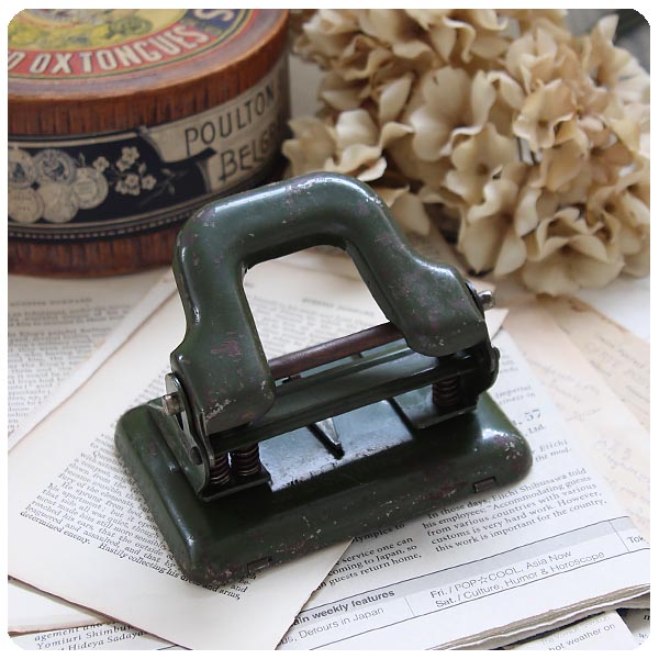 イギリス アンティーク ペーパーパンチ 文具 K-472