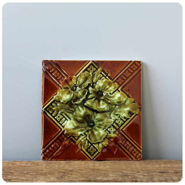 イギリス アンティーク タイル 陶器 インテリア雑貨 ディスプレイ 英国