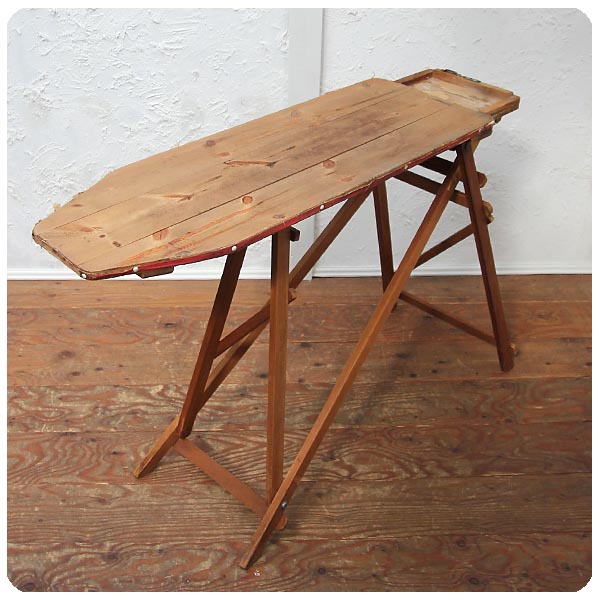 イギリス アンティーク アイロン台 折りたたみ式 ディスプレイ台  