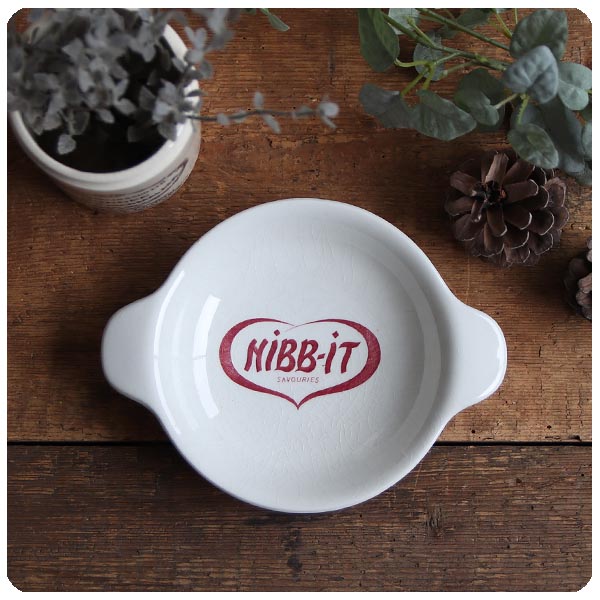 イギリス ビンテージ Nibb-it 陶器製お菓子皿/コレクタブル